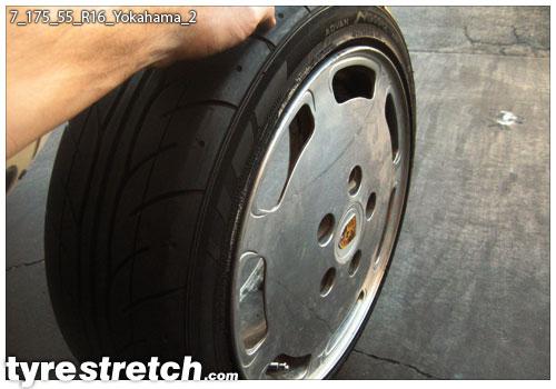 An example of tyre stretch: 175/55 R16 on 7.0J – YOKOHAMA