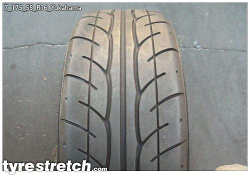 An example of tyre stretch: 175/55 R16 on 7.0J – YOKOHAMA
