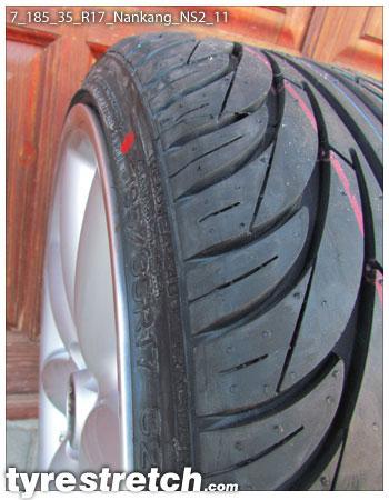 An example of tyre stretch: 185/35 R17 on 7.0J – NANKANG