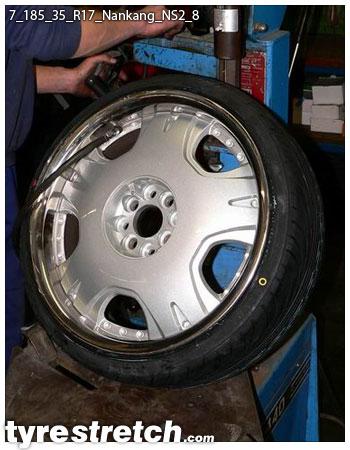 An example of tyre stretch: 185/35 R17 on 7.0J – NANKANG