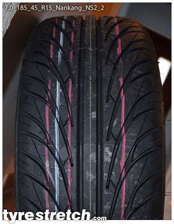 An example of tyre stretch: 185/45 R15 on 7.0J – NANKANG