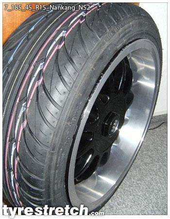 An example of tyre stretch: 185/45 R15 on 7.0J – NANKANG