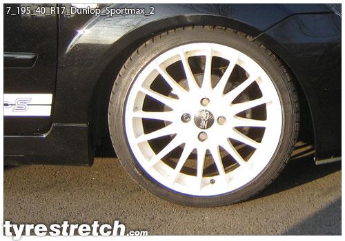 An example of tyre stretch: 195/40 R17 on 7.0J – DUNLOP
