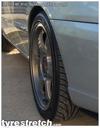 An example of tyre stretch: 205/40 R16 on 7.0J – NANKANG