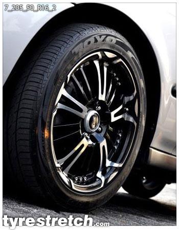 An example of tyre stretch: 205/50 R16 on 7.0J