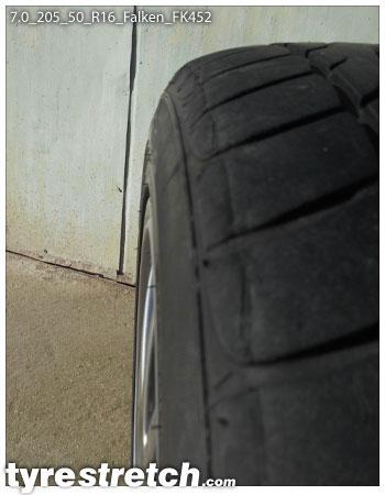 An example of tyre stretch: 205/50 R16 on 7.0J – FALKEN