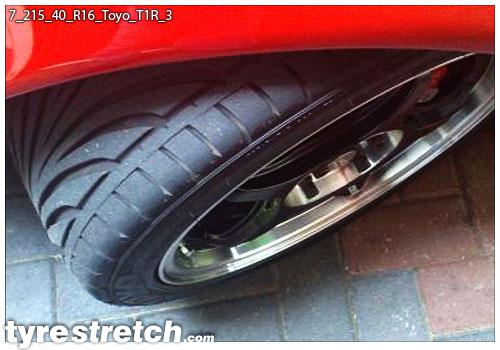 An example of tyre stretch: 215/40 R16 on 7.0J – TOYO