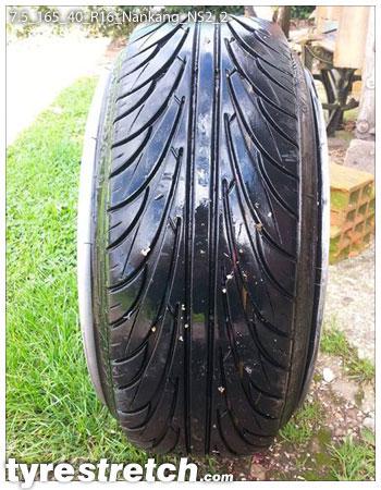 An example of tyre stretch: 165/40 R16 on 7.5J – NANKANG