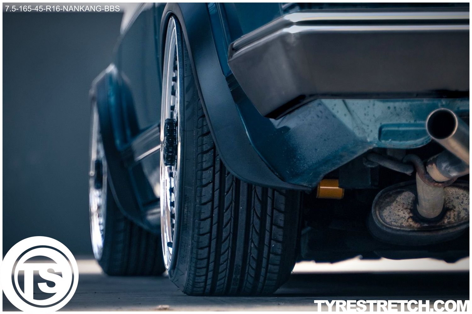 An example of tyre stretch: 165/45 R16 on 7.5J – NANKANG (BBS)