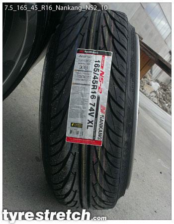 An example of tyre stretch: 165/45 R16 on 7.5J – NANKANG