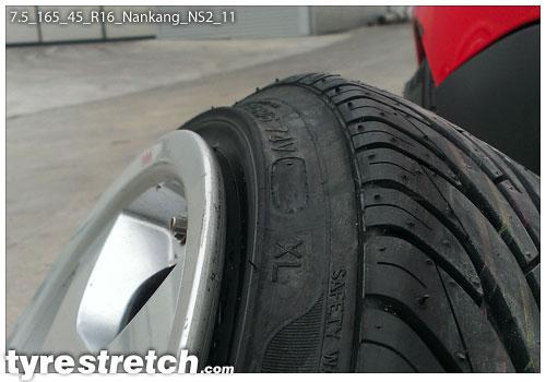 An example of tyre stretch: 165/45 R16 on 7.5J – NANKANG