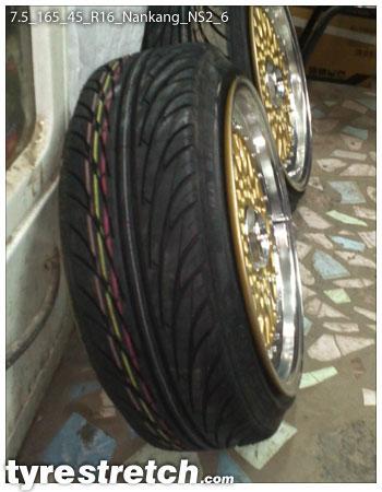An example of tyre stretch: 165/45 R16 on 7.5J – NANKANG