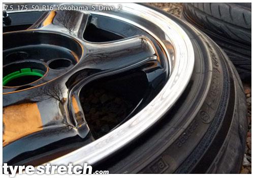 An example of tyre stretch: 175/50 R16 on 7.5J – YOKOHAMA