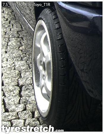 An example of tyre stretch: 195/40 R16 on 7.5J – TOYO