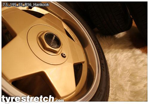 An example of tyre stretch: 195/55 R16 on 7.5J – HANKOOK