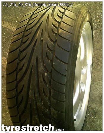 An example of tyre stretch: 215/40 R16 on 7.5J – DUNLOP