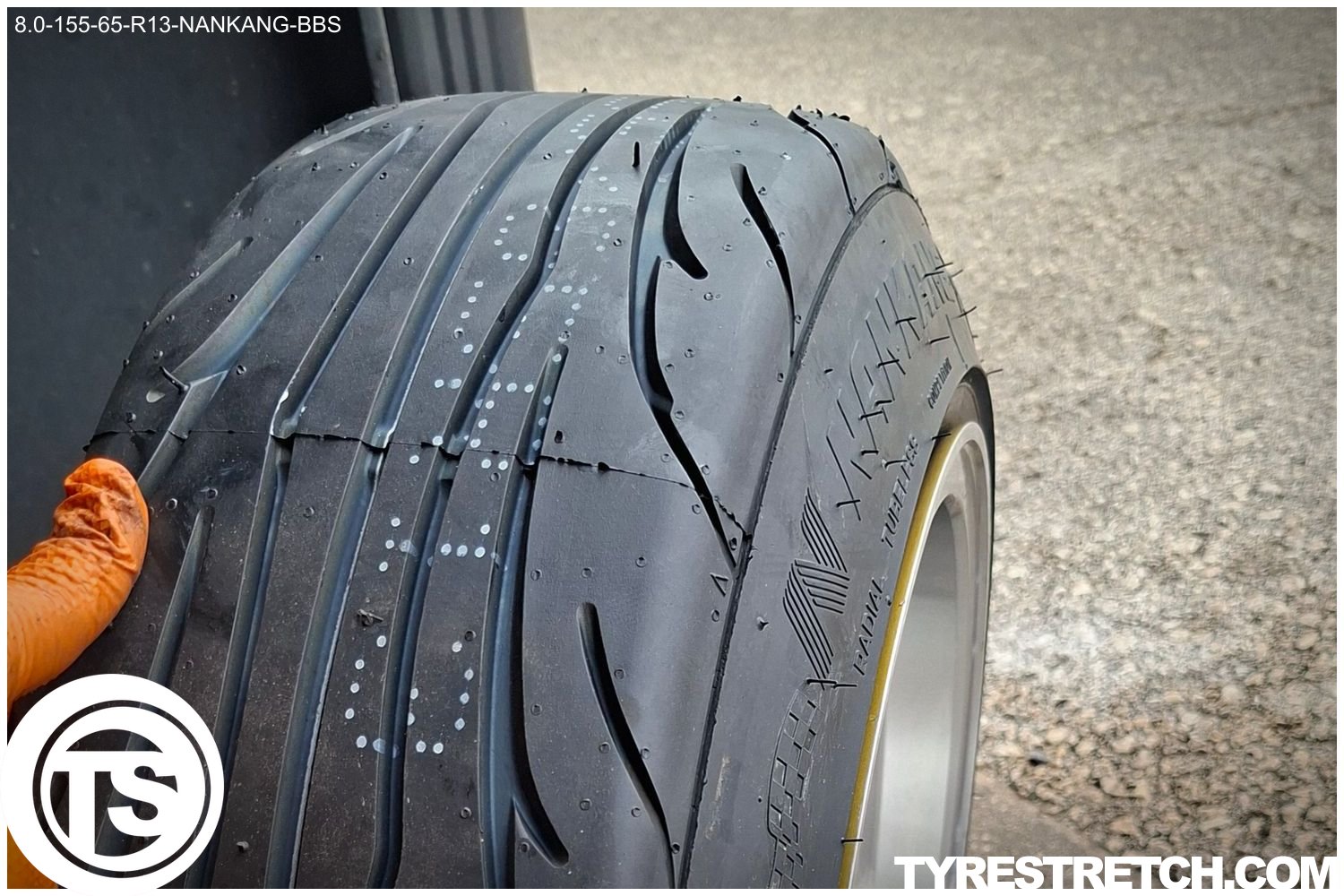 An example of tyre stretch: 155/65 R13 on 8.0J – NANKANG (BBS)
