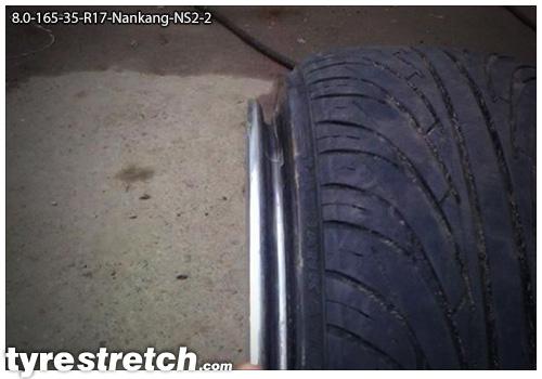 An example of tyre stretch: 165/35 R17 on 8.0J – NANKANG