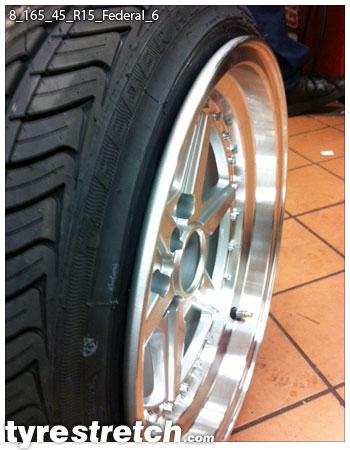 An example of tyre stretch: 165/45 R15 on 8.0J – FEDERAL