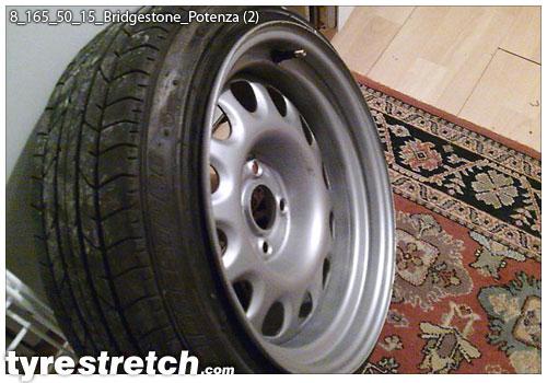 An example of tyre stretch: 165/50 R15 on 8.0J – BRIDGESTONE
