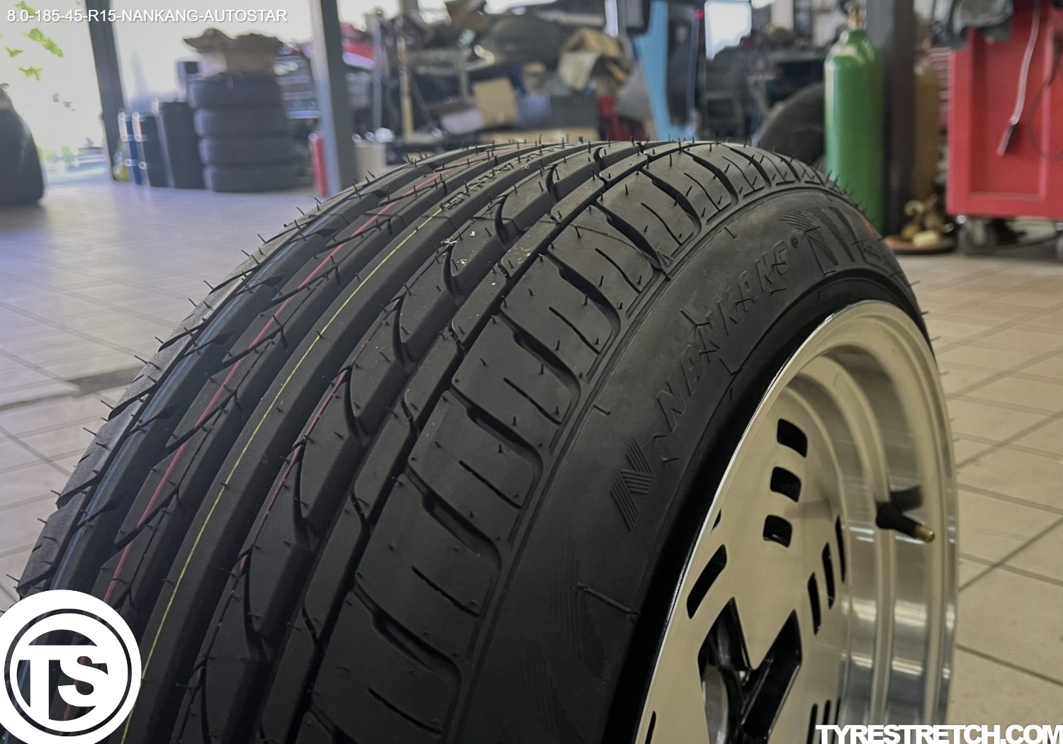 An example of tyre stretch: 185/45 R15 on 8.0J – NANKANG (AUTOSTAR)