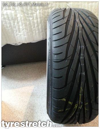 An example of tyre stretch: 195/40 R17 on 8.0J – MAXXIS