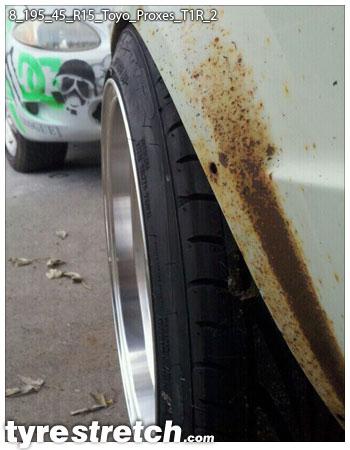 An example of tyre stretch: 195/45 R15 on 8.0J – TOYO