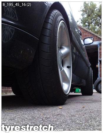 An example of tyre stretch: 195/45 R16 on 8.0J