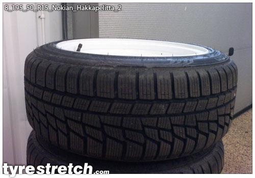 An example of tyre stretch: 195/50 R15 on 8.0J – NOKIAN