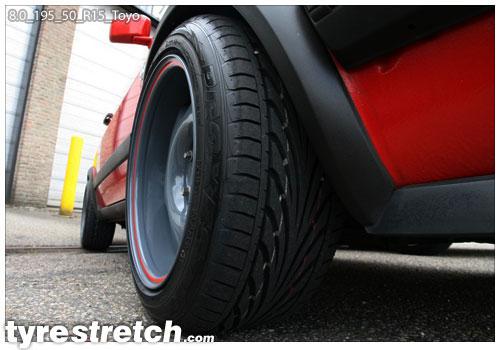 An example of tyre stretch: 195/50 R15 on 8.0J – TOYO