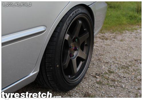 An example of tyre stretch: 205/40 R16 on 8.0J