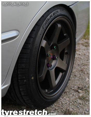 An example of tyre stretch: 205/40 R16 on 8.0J