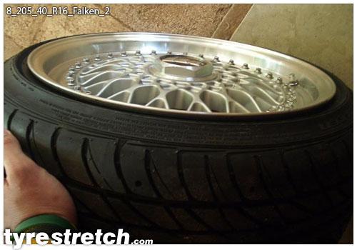 An example of tyre stretch: 205/40 R16 on 8.0J – FALKEN