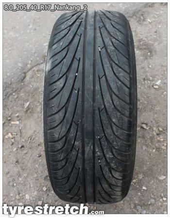 An example of tyre stretch: 205/40 R17 on 8.0J – NANKANG
