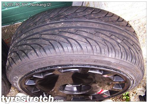 An example of tyre stretch: 205/40 R17 on 8.0J – NANKANG