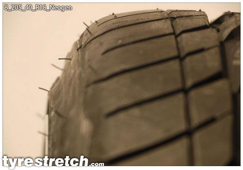 An example of tyre stretch: 205/40 R18 on 8.0J – NITTO