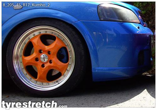 An example of tyre stretch: 205/45 R17 on 8.0J – KUMHO