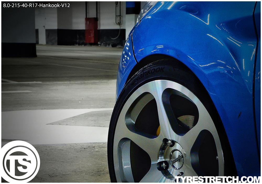 An example of tyre stretch: 215/40 R17 on 8.0J – HANKOOK