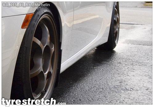 An example of tyre stretch: 215/45 R17 on 8.0J – MICHELIN