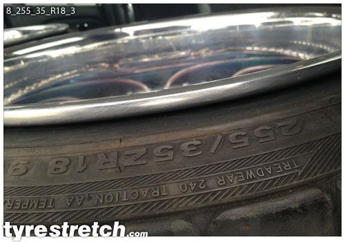 An example of tyre stretch: 255/35 R18 on 8.0J
