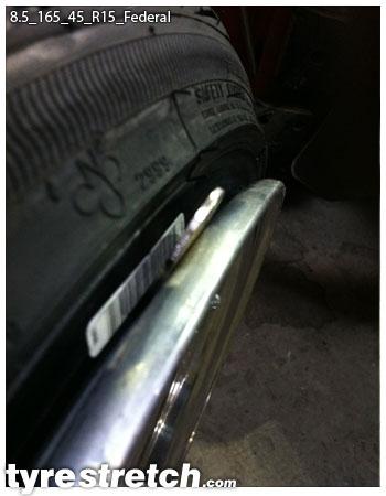 An example of tyre stretch: 165/45 R15 on 8.5J – FEDERAL