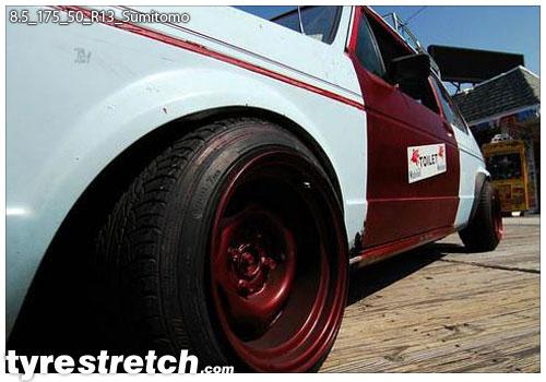 An example of tyre stretch: 175/50 R13 on 8.5J – SUMITOMO