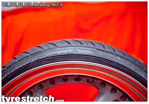 An example of tyre stretch: 185/35 R17 on 8.5J – NANKANG