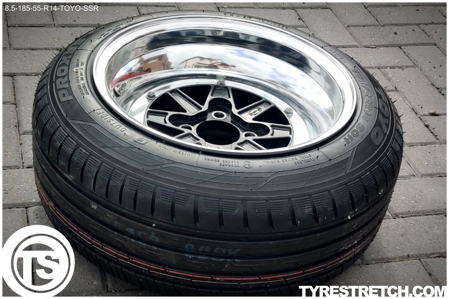 185/55 R14 on 8.5J – TOYO tyre, SSR rim