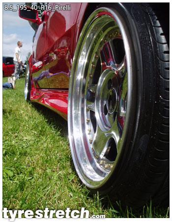 An example of tyre stretch: 195/40 R16 on 8.5J – PIRELLI