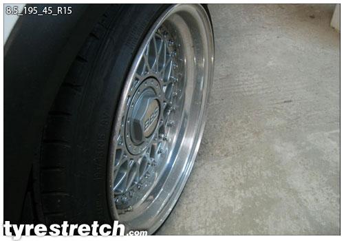 An example of tyre stretch: 195/45 R15 on 8.5J