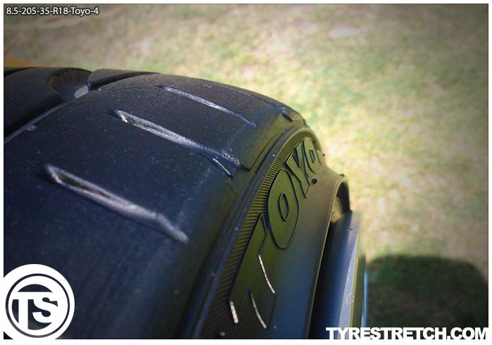 An example of tyre stretch: 205/35 R18 on 8.5J – TOYO