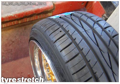 An example of tyre stretch: 205/40 R16 on 8.5J – FALKEN