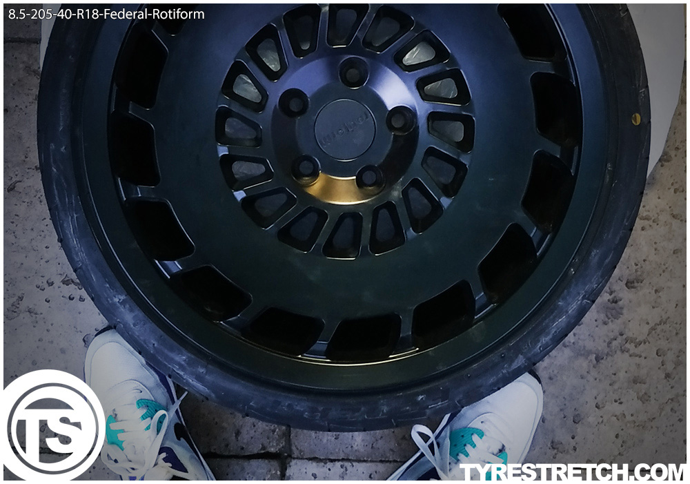 An example of tyre stretch: 205/40 R18 on 8.5J – FEDERAL (ROTIFORM)