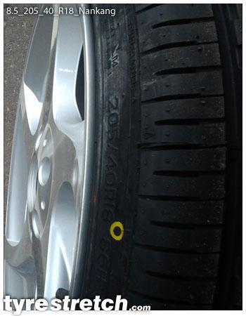 An example of tyre stretch: 205/40 R18 on 8.5J – NANKANG